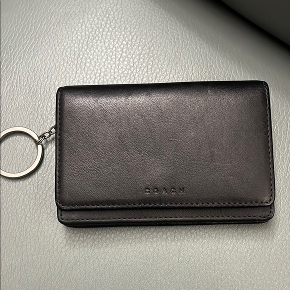 Coach Other - MENS Coach Black Leather keychain wallet(Never used)